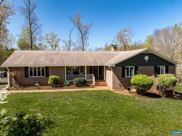 3005 Sarah Dr, Charlottesville, VA 22911