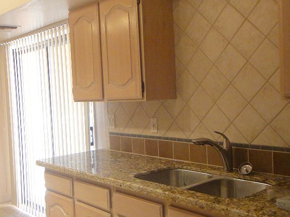 4th image of 12222 N PARADISE VILLAGE Parkway #118