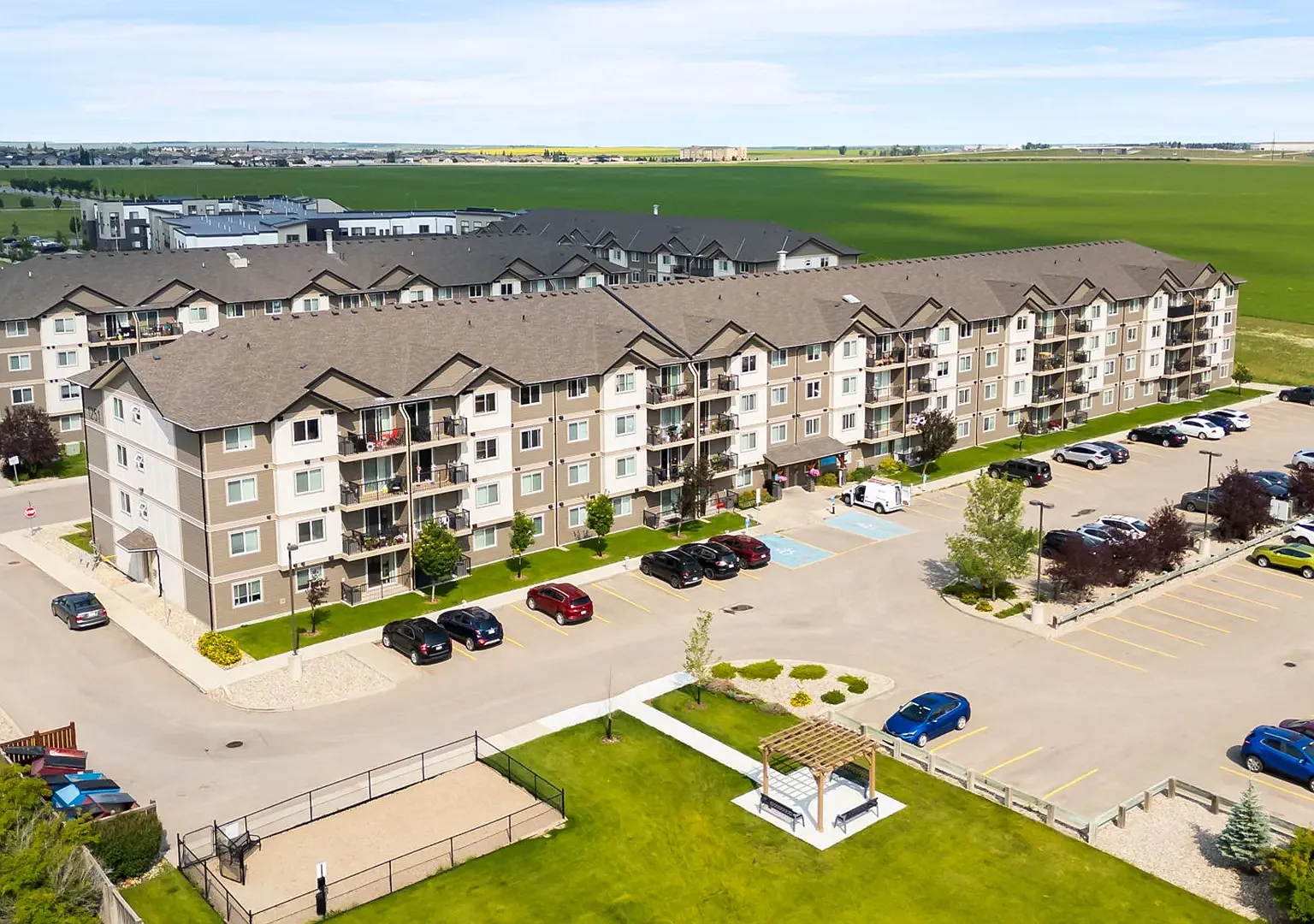 Henderson Meadows — Photo 1