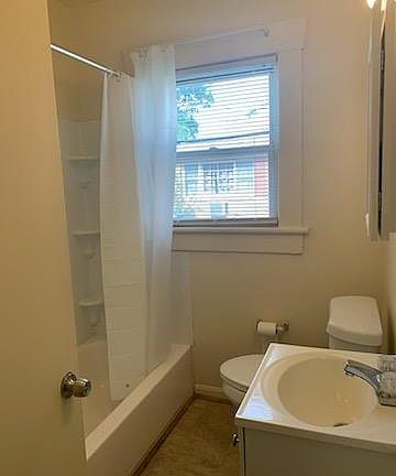 2nd image of 318 Glendale Ave