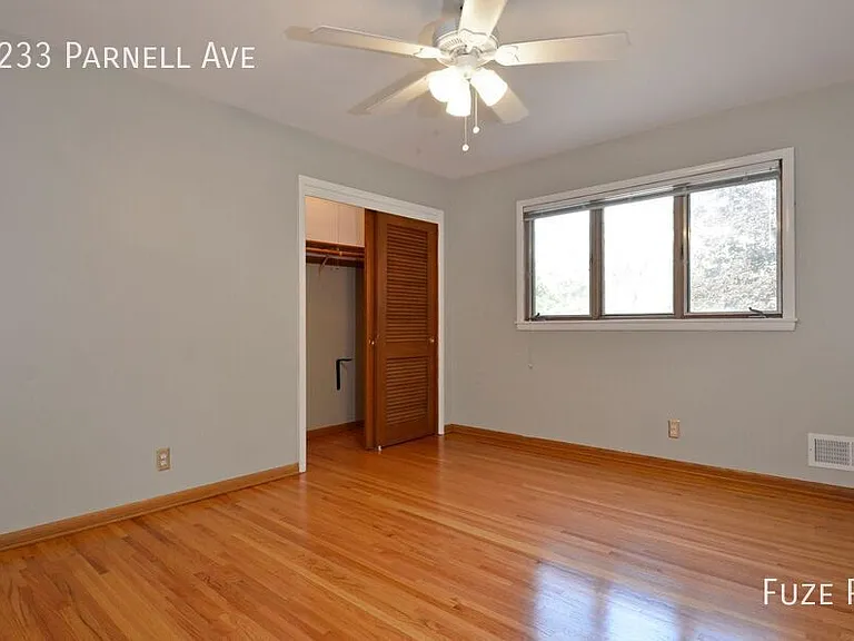 6233 Parnell Ave — Photo 16