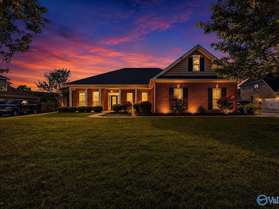 1st image of 7004 Oak Creek Cir SE