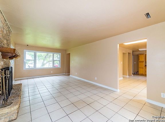 5th image of 5341 Little Deer Dr