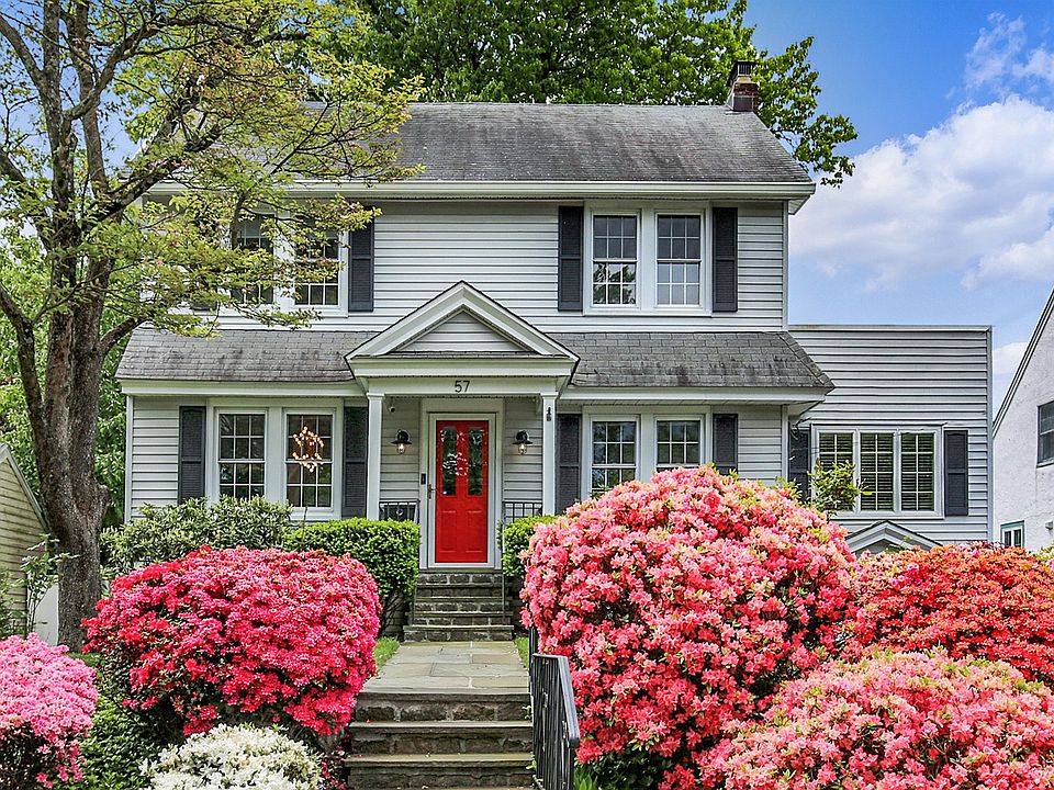 Welcome home to 57 Walton Avenue