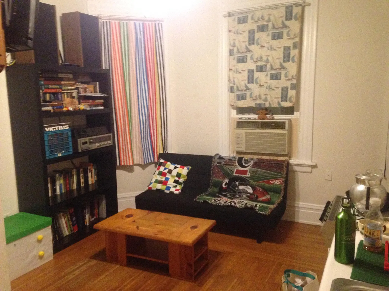 1 bed, 400 sqft, $895 — Photo 2