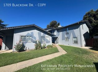 1709 Blackoak Dr, Stockton, CA 95207