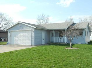 7 Candytuft Ln, Montpelier, OH 43543