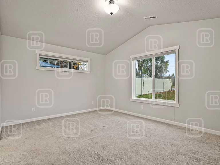 17020 E Knox Ln #1 — Photo 13