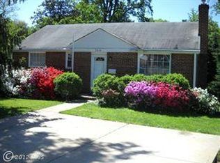 2840 Bisvey Dr, Falls Church, VA 22042