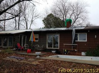 1810 E Poplar St, West Frankfort, IL