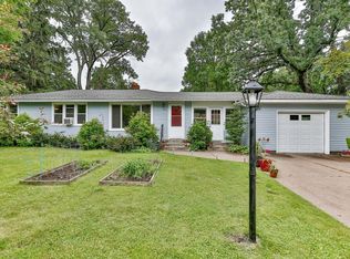 156 8th Ave SE, Forest Lake, MN 55025