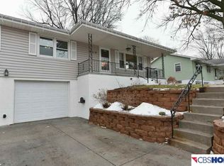 3113 S 109th St, Omaha, NE 68144