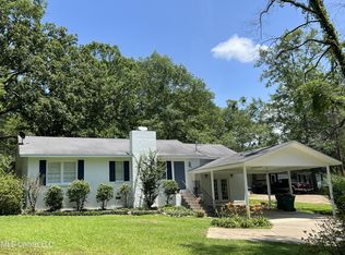 702 N Saint Matthew St, Carthage, MS 39051