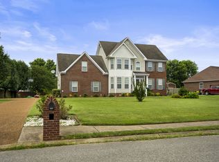 197 Blueberry St, White House, TN 37188
