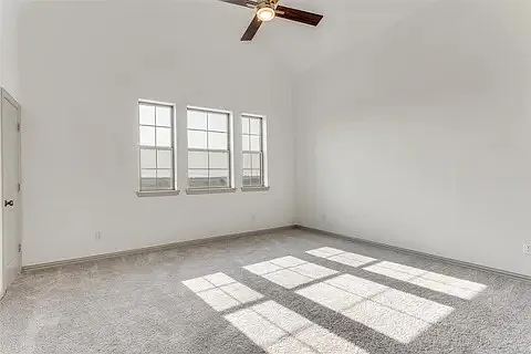 433 Matchbox St — Photo 11