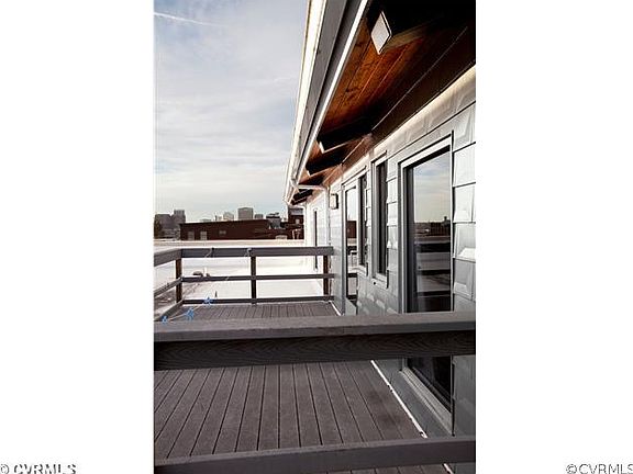 2nd image of 9 N 25th St #Penthouse 4