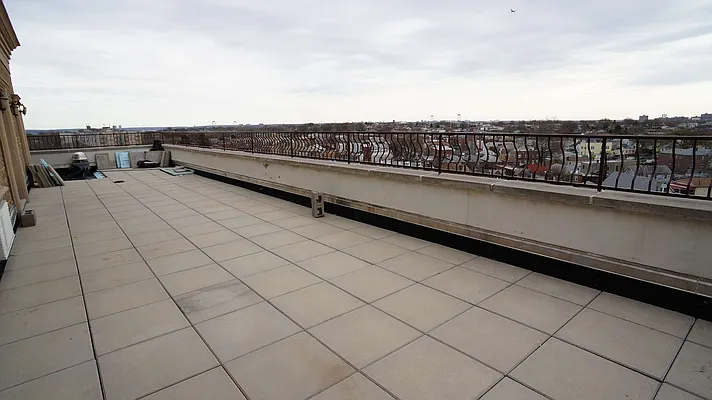 Rented by Karten & Lowe New York Real Estate LLC | media 24