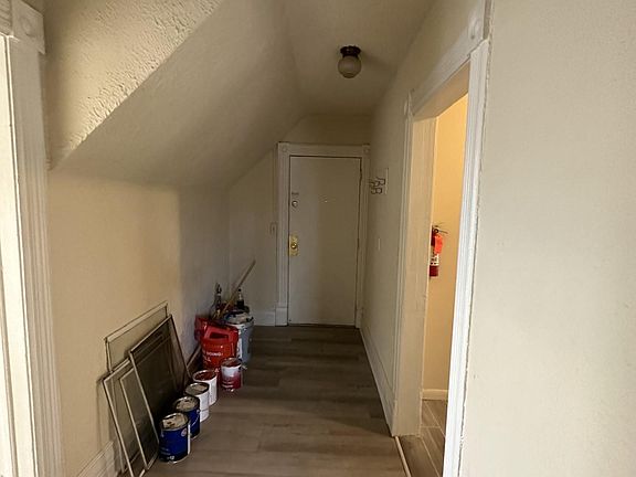 2nd image of 9 Ballard St APT 2