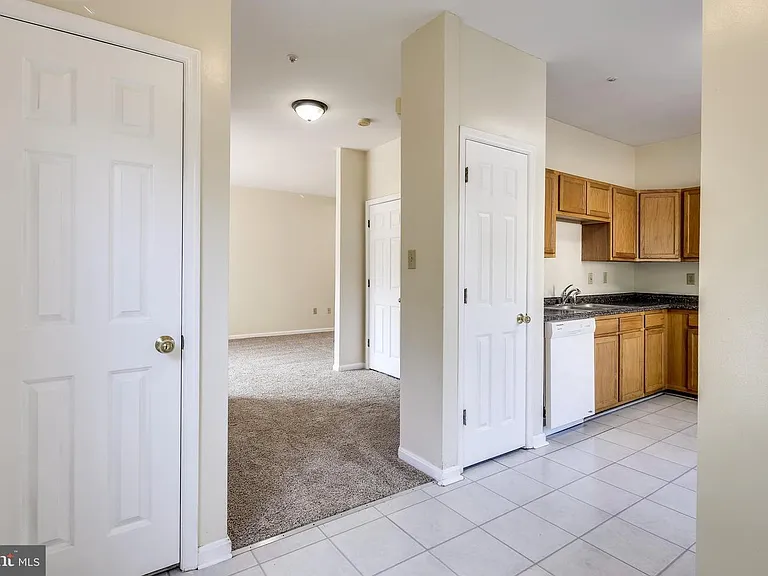 2018 Cooper Point Ct — Photo 6