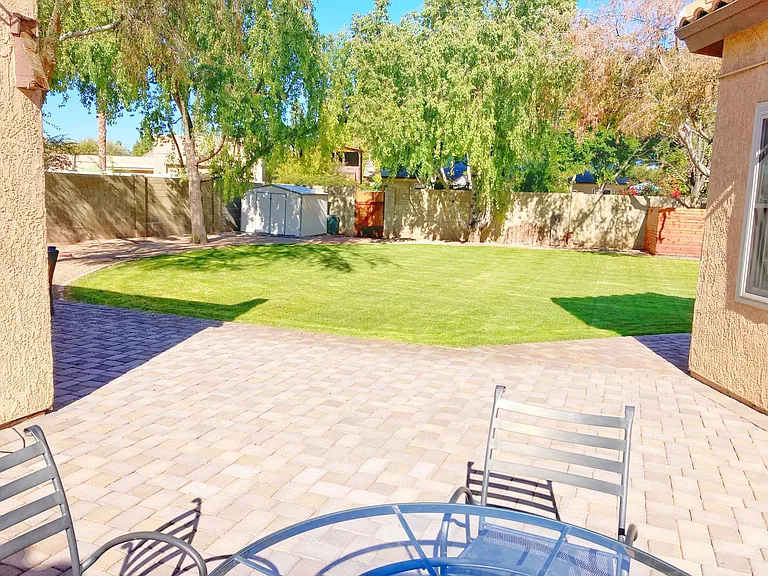 2142 E Woodman Dr — Photo 25