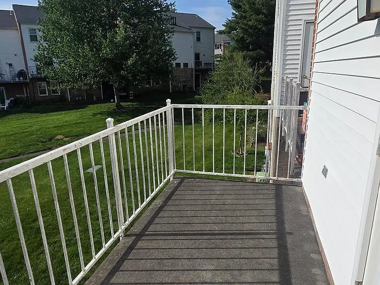 6152 Strasburg Dr — Photo 25