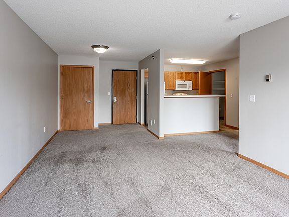 2nd image of 911 41st St NW #11505021