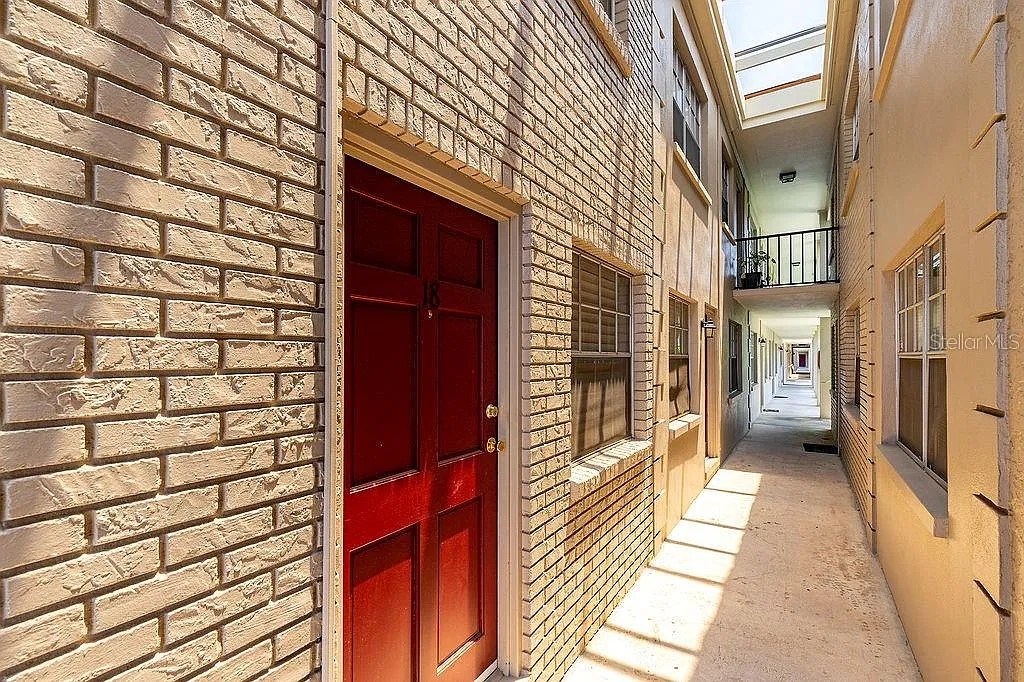 1 bed, 1.0 bath, 667 sqft, $1,550 — Photo 4