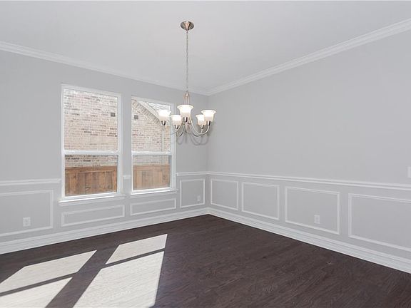 5th image of 1818 Indigo Creek Ln