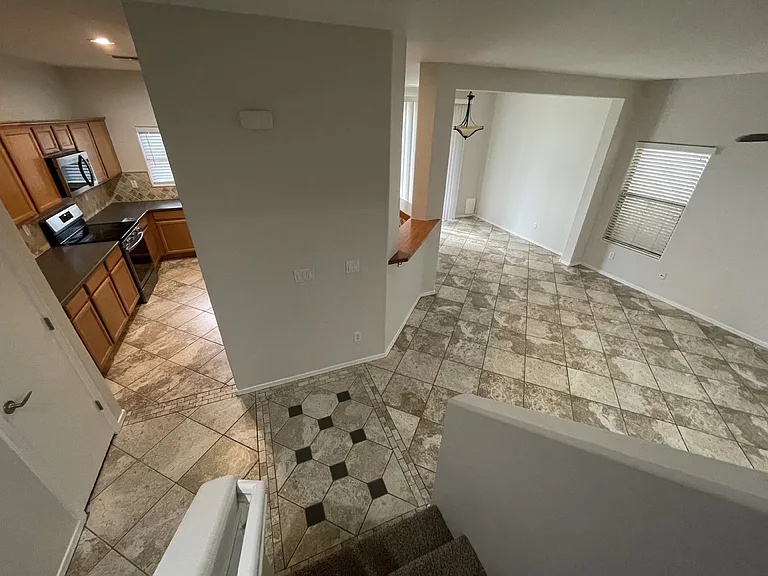 40411 W Helen Ct — Photo 23