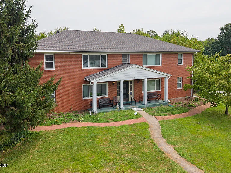 2713 Riedling Dr #2 — Photo 2