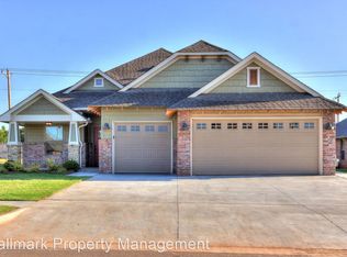 12009 SW 45th Ter, Mustang, OK 73064