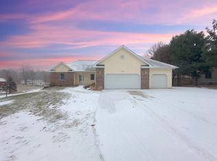 16350-10 Mile Rd, Battle Creek, MI 49014