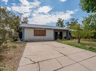 1431 S Hall, Mesa, AZ 85204