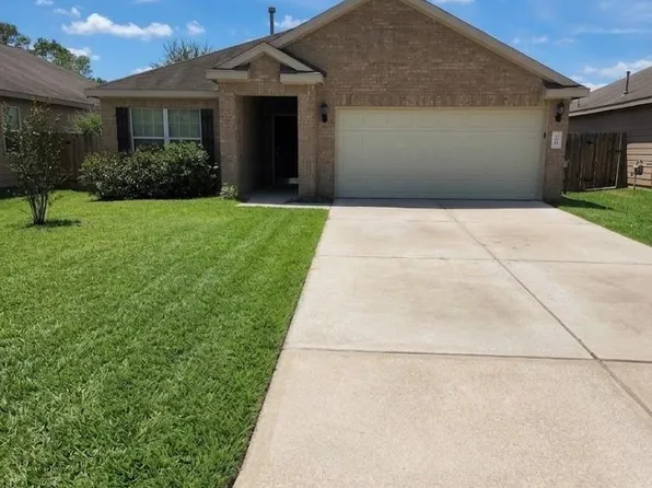 2005 Lost Pine Ct, Conroe, TX 77304