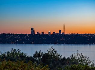 1851 Evergreen Point Rd, Medina, WA 98039