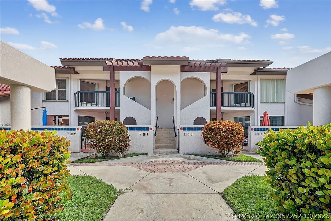 2 bed, 2.0 bath, 1506 sqft, $2,500 — Photo 1