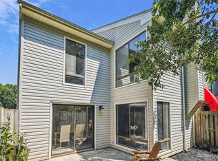 8016 Princess Ann Dr, Charlotte, NC 28212