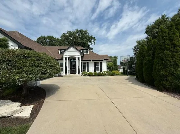 17120 Driftwood COURT, Brookfield, WI 53005