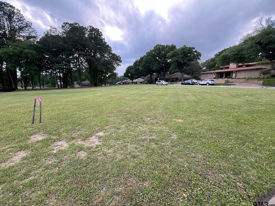 1st image of 3703 Brookside Dr