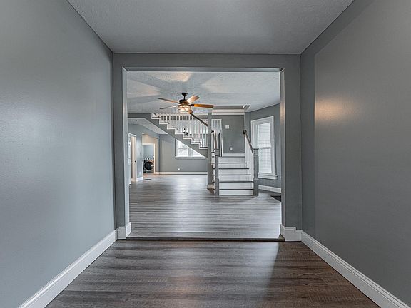 3rd image of 403 Wyatt Ave