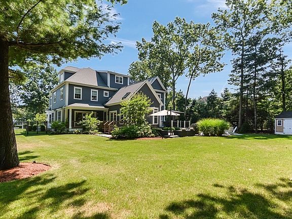 5th image of 54 Lenox Dr