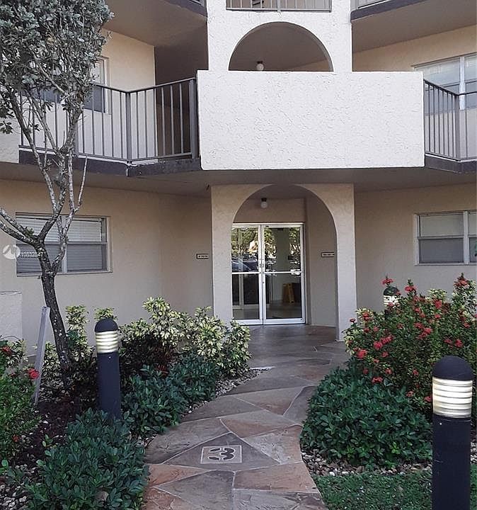1st image of 6361 N Falls Circle Dr Building 3-407