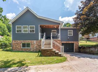 2196 3rd Ave, Morgantown, WV 26508