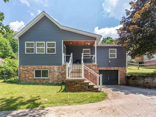 2196 3rd Ave, Morgantown, WV 26508