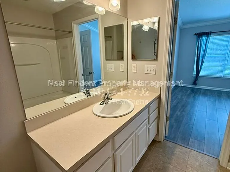 3592 Pebble Path Ln — Photo 15