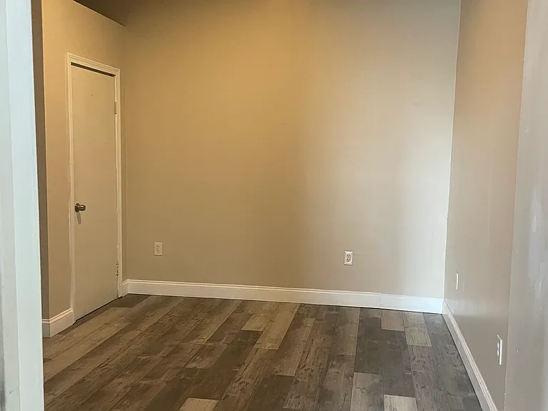 211-213 Worthington St #2L — Photo 5