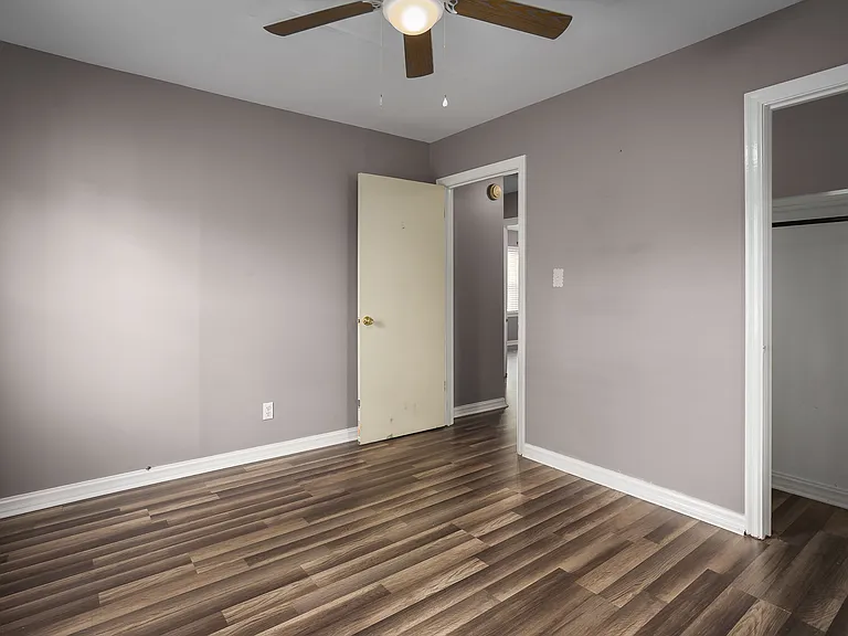 4126 Eastwood Dr — Photo 10