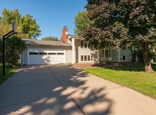 7378 Symphony St NE, Fridley, MN 55432