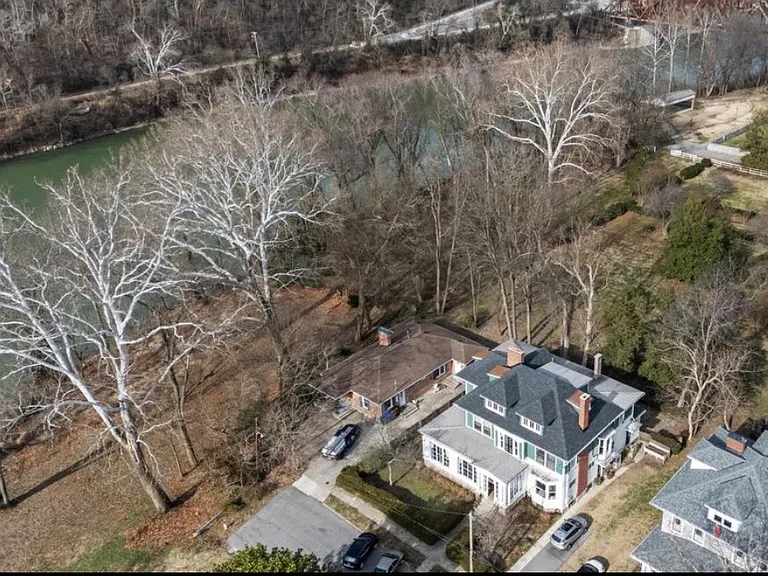 514 Wapping St #C — Photo 13