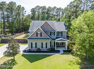 676 Majestic Oaks Drive, Hampstead, NC 28443